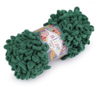 zelená šalvia tmavá