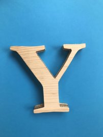 Drevené písmeno 3D prírodné